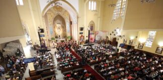 foto mostra um concerto da Camerata na Igreja do Guadalupe